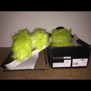 Lime green faux fur slides (Limited Edition)